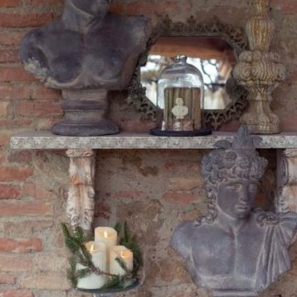 DECORAZIONE IN RESINA